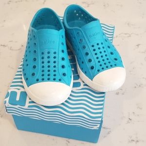 Gently Loved Jefferson Natives  C7